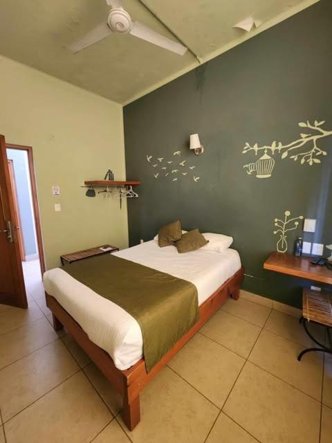 Plaza Hotel 3*